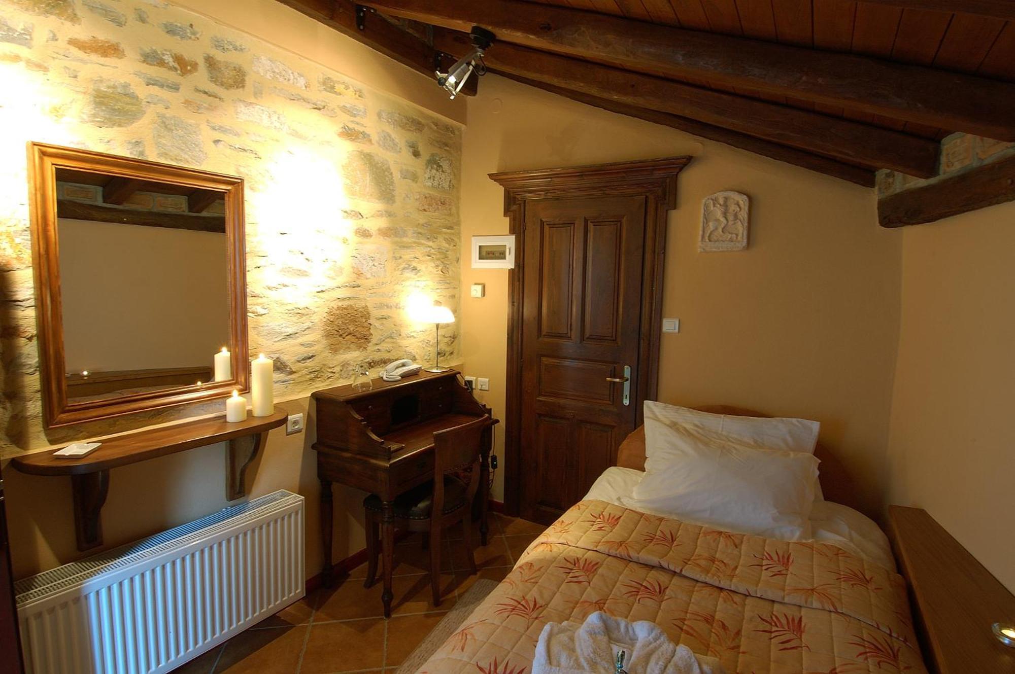Anovolios Boutique Hotel Ayios Yeoryios Nileias Exteriör bild